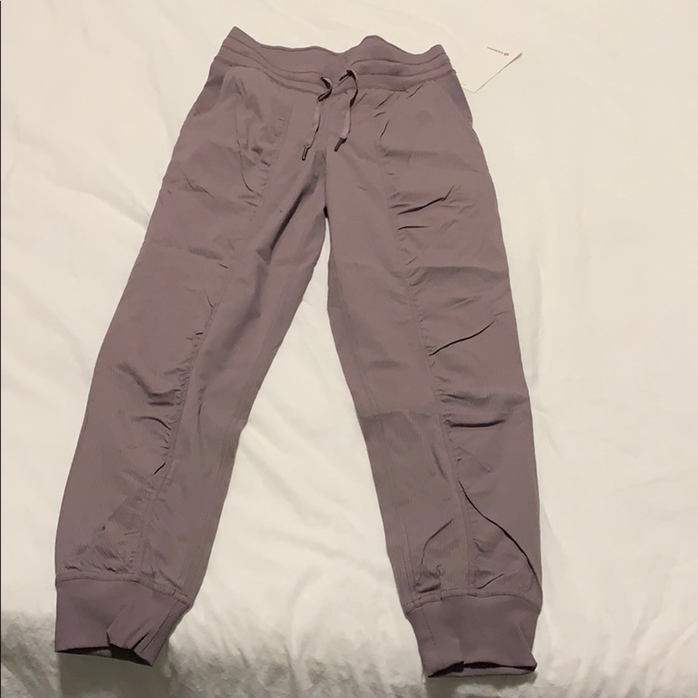 Lulu lemon dance studio jogger